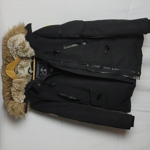 Storm mountain winter coat. - Picture 6 of 7